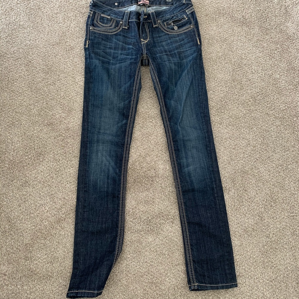 Blue skinny jeans